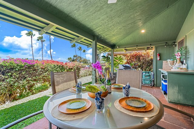 インターナショナル コロニー クラブ 43