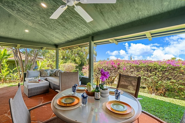 インターナショナル コロニー クラブ 43