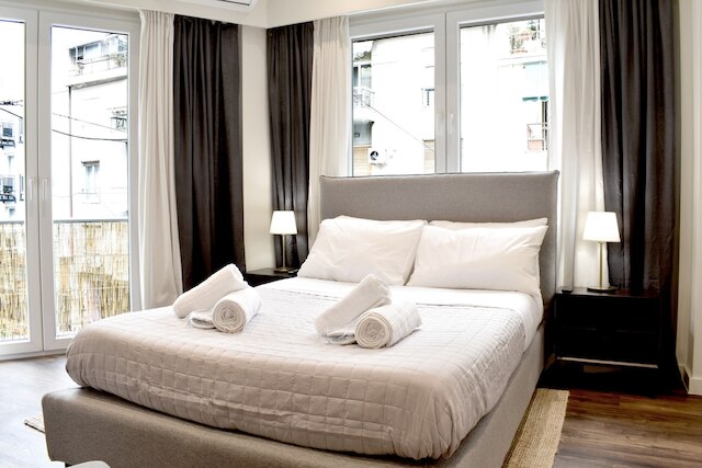 シガシガ ラグジュアリー アクロポリス アパート