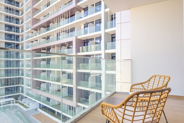 ブルームフィールズ モダン 1ベッドルーム イン アル マリヤ