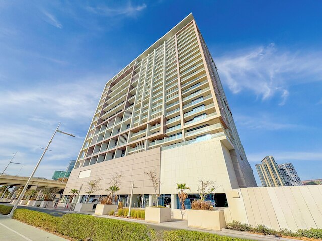 ブルームフィールズ モダン 1ベッドルーム イン アル マリヤ