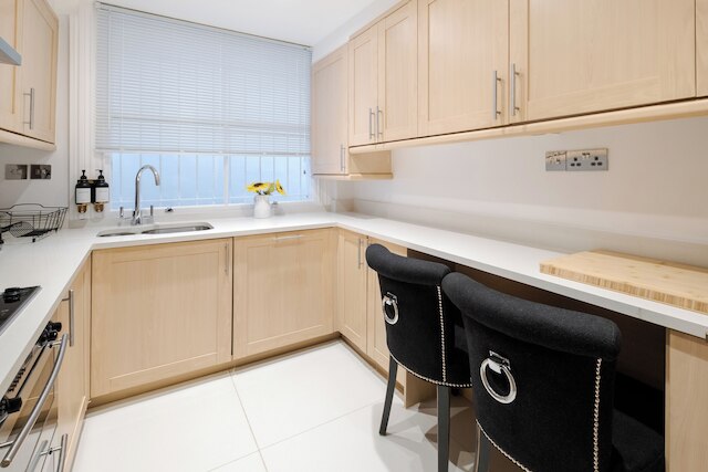 ラグジュアリー 2 ベッドルーム オアシス イン セントラル ロンドン