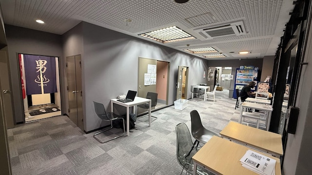 アンバー ホステル