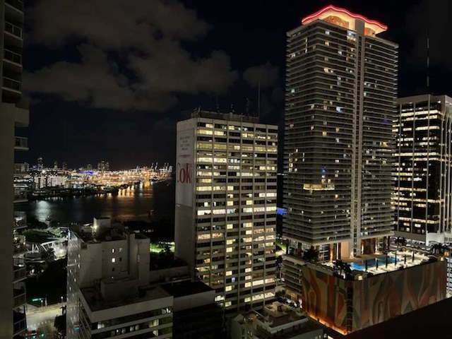 ユア テラス ユア ベイ ユア モーメント プール ジム