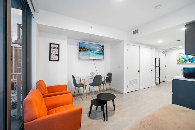 ウェイクアップ トゥ シティビューズ プール ジム ハイスピード WiFi