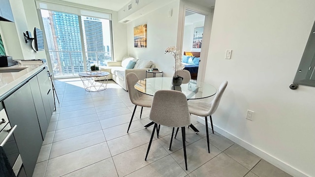 リラックス アバブ マイアミ スカイライン ビューズ ジム プール