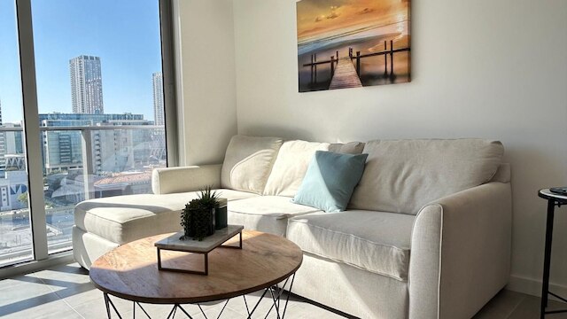 リラックス アバブ マイアミ スカイライン ビューズ ジム プール