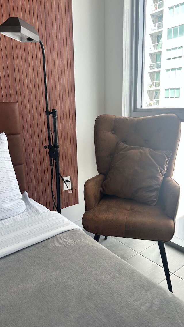 ホエア ザ スカイライン スリープス ルーフトップ プール ジム