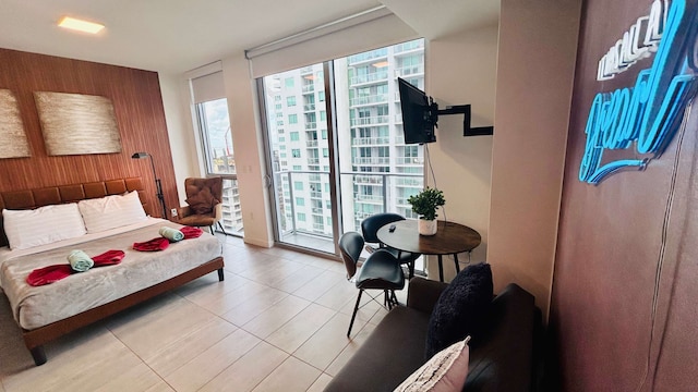 ホエア ザ スカイライン スリープス ルーフトップ プール ジム