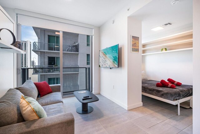 シティ カーム ジム プール シティ イージー アクセス