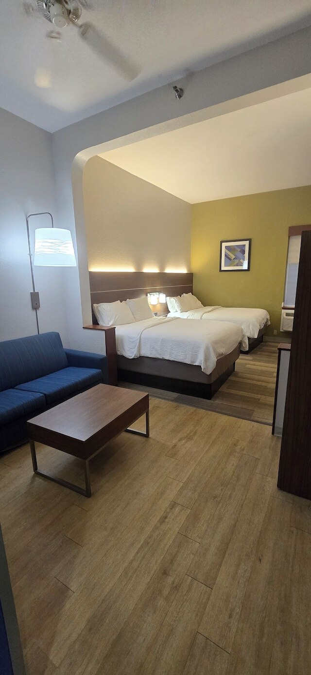 ホリデイ イン エクスプレス デイトナ ビーチ - スピードウェイ  IHG ホテル