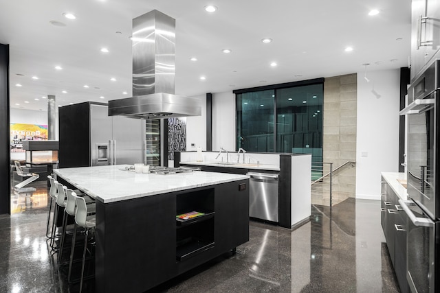 グラス マンション - シック グラス ヴィラ イン LA ヒルズ ウィズ ビューズ、スタイル & セレニティ