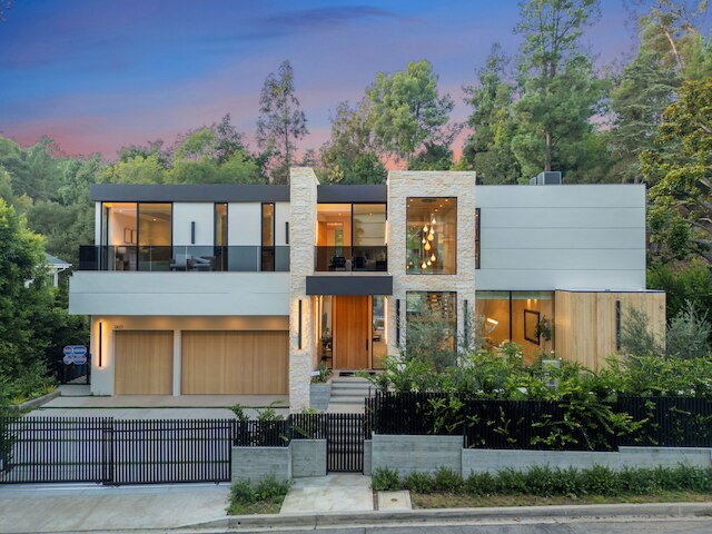 ハットン ヴィラ - 5 ベッドルーム リトリート イン アイコニック ビバリー ヒルズ オアシス