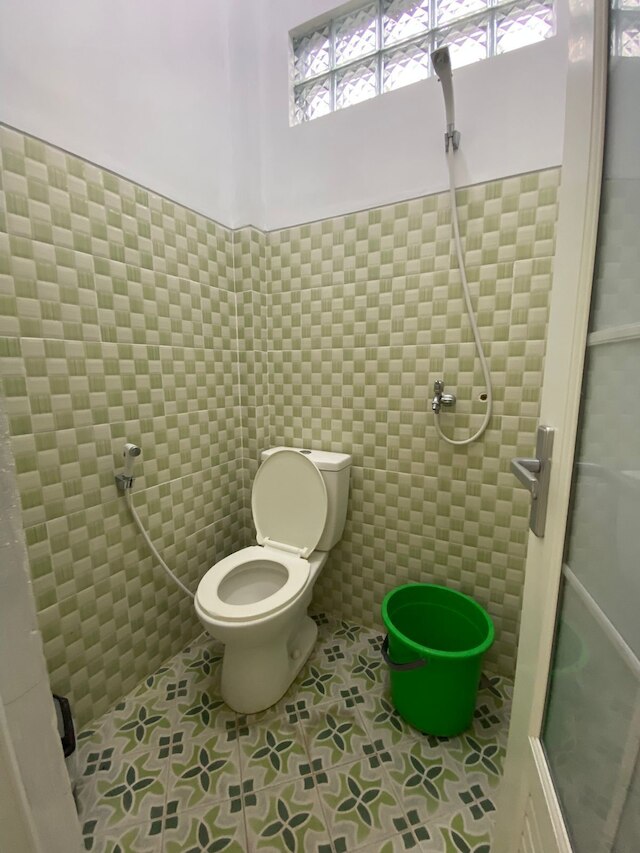 プラウィロタマン ホームステイ シャリア