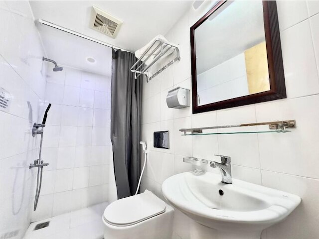 300 sq.ft 7 コージー アパート ウィズ プール-ジム