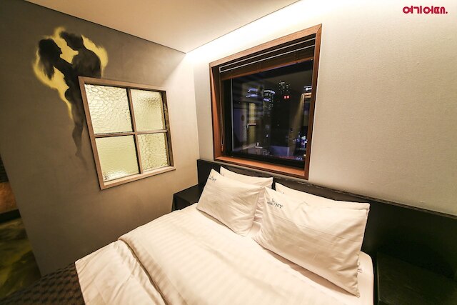 Yeongdeungpo Station New York Hotel