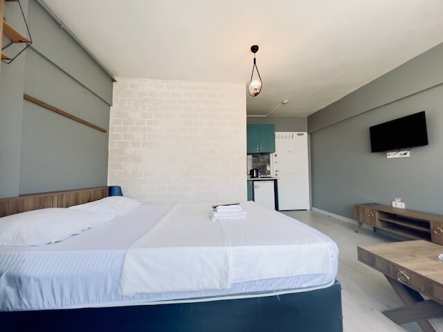 レブ スイート ブティック ホテル