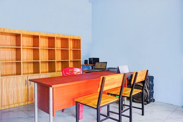 ホテル O クローブ ナリ ホームステイ