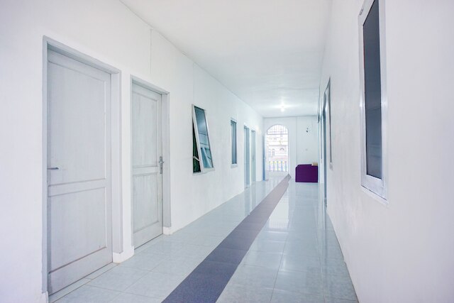 ホテル O クローブ ナリ ホームステイ