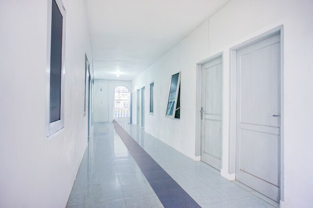 ホテル O クローブ ナリ ホームステイ