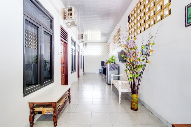 ホテル O サルサビラ ホームステイ シャリア