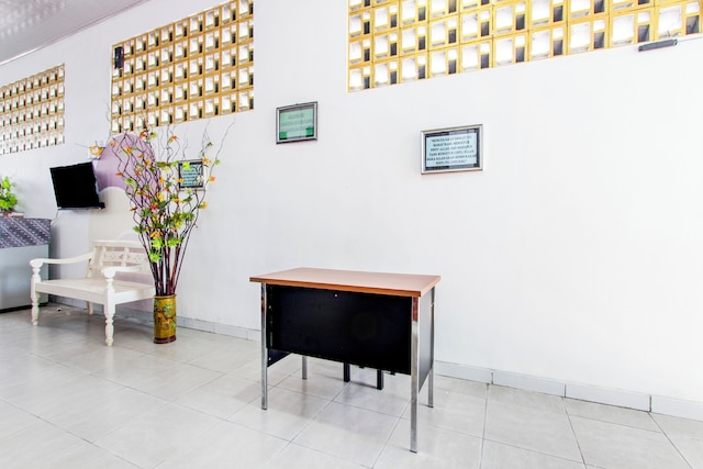 ホテル O サルサビラ ホームステイ シャリア