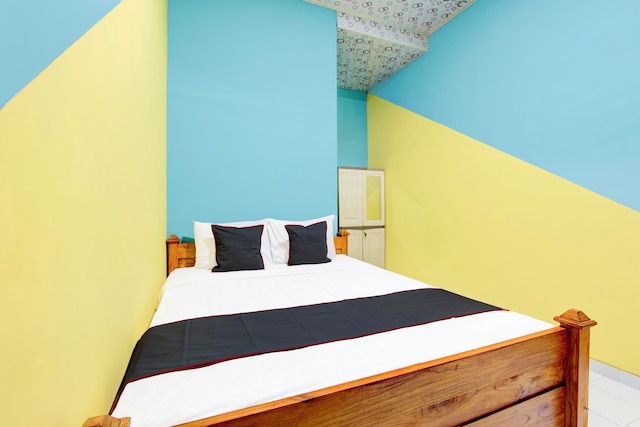 ホテル O サルサビラ ホームステイ シャリア