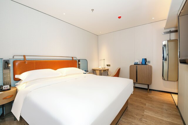 Echarm Hotel - Guangzhou Jinrongcheng Dongpu Subway Station