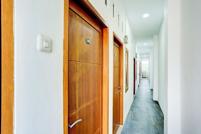 OYO 4009 ジャブシモ シャリア ニア ルマ サキット ミトラ クルアルガ ケマヨラン