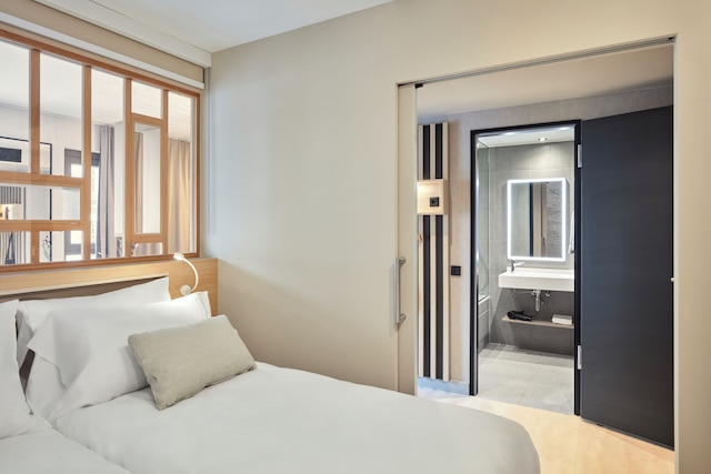 アダジオ シュトゥットガルト ネッカーパーク (エローフング アム 1. ユリ 2025)