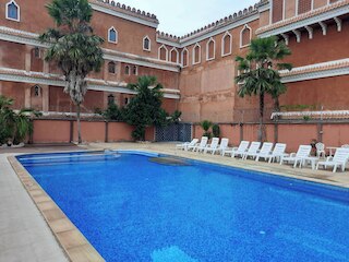 ザ サン リゾート & スパ