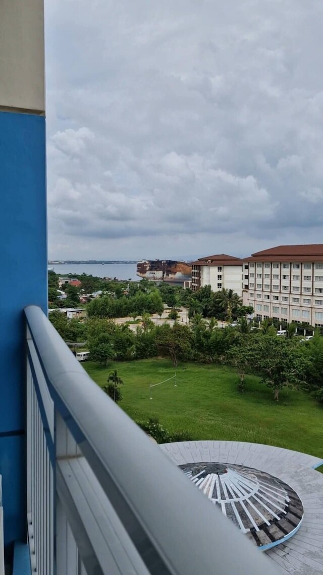 アミサ プライベート レジデンス タワー C