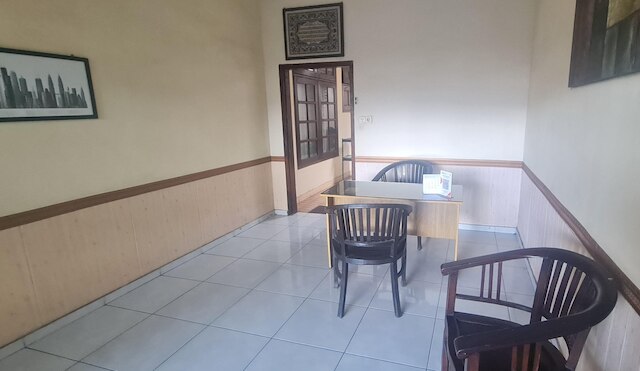 ホテル O アルジュナ ゲストハウス シャリア