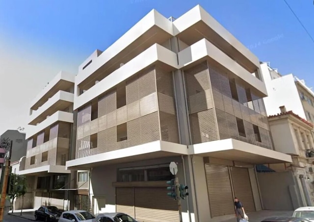 11 リーズンズ ホワイ メタクスルジオ