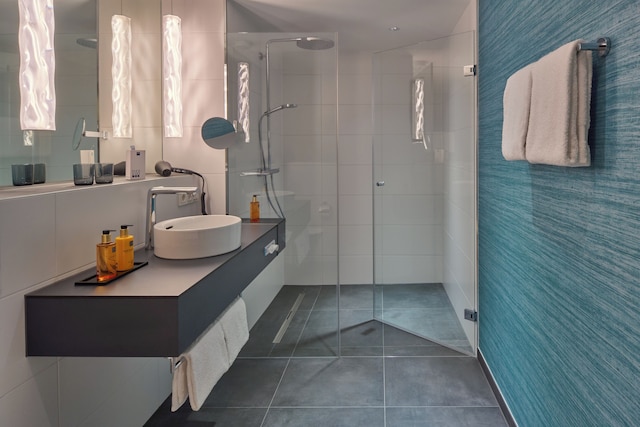 エッセンシャル by ドリント デュッセルドルフ ダイカー ホーフェ