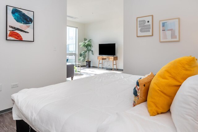 ニュー & モダン ラグジュアリー シティ エスケープ