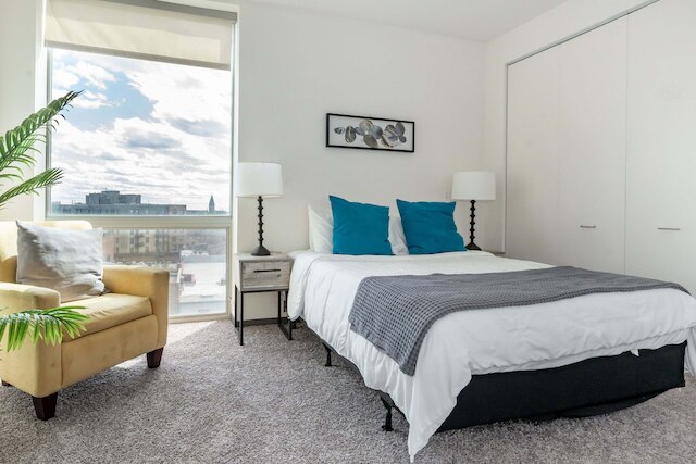 ニュー & モダン ラグジュアリー シティ エスケープ