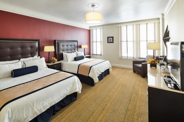 Marines Memorial Club & Hotel