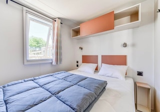 キャンピング レ ポミエ デュ モン サン ミシェル