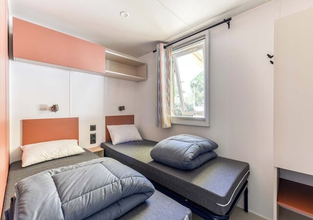 キャンピング レ ポミエ デュ モン サン ミシェル