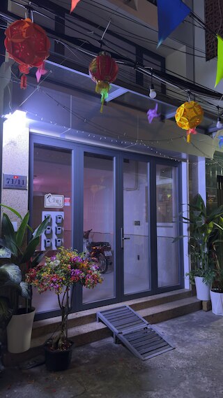 チップ ホームステイ & スタジオ