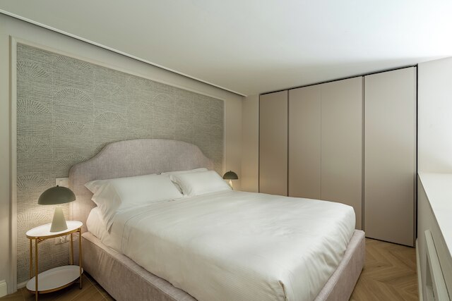 デサービ ラグジュアリー アパートメンツ