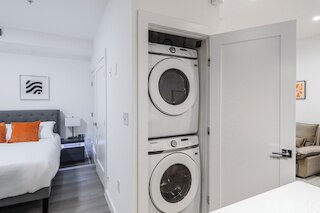 ユニット 1 スタイリッシュ スタジオ