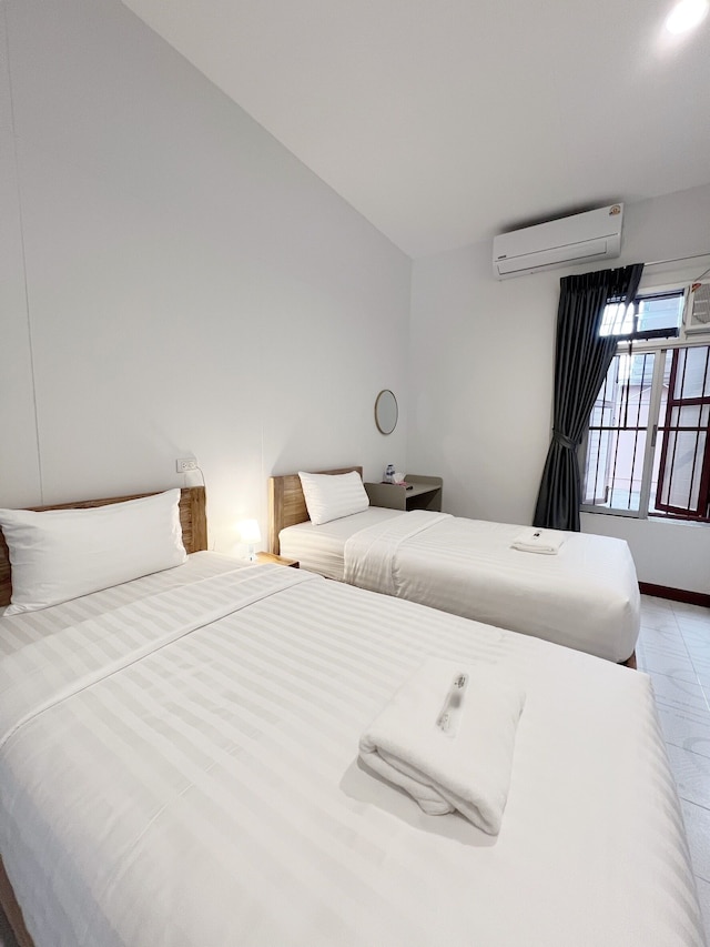 オーサムラー ゲストハウス