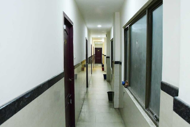 サイ ナラム ゲスト イン