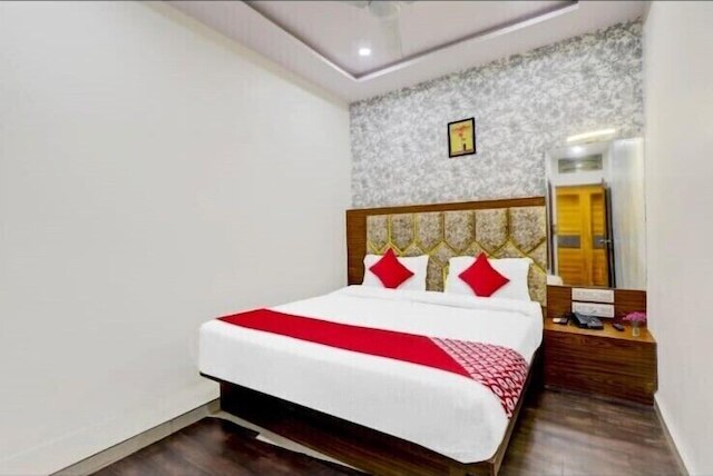 ホテル サロヴァー イン C G ロード