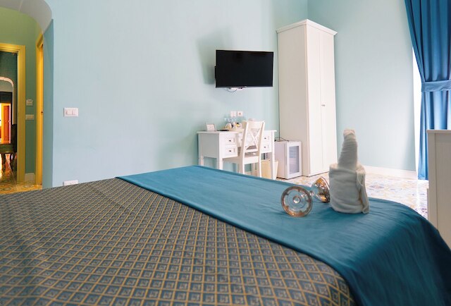 ゲストハウス アドリー イン ナポリ