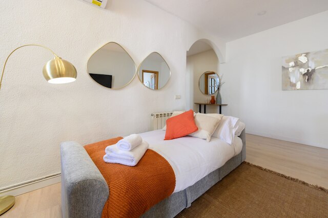 エム アール126 ピソ デ ドス ドルミトリオス-テラサ イ バルコン