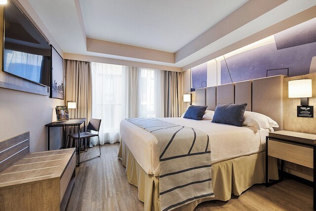 ホテル リウ プラザ トロント