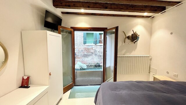 カ デッロムブラ フェリーチェ